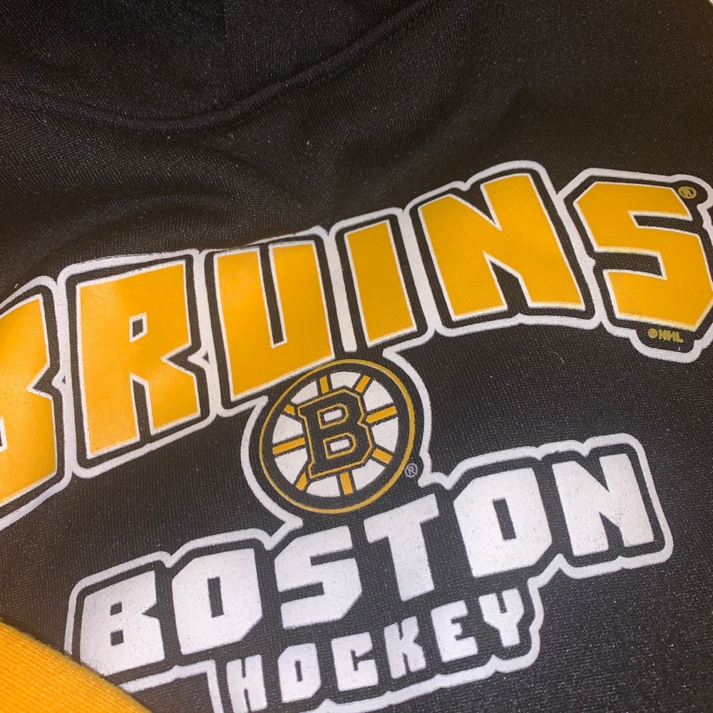 BRUINS HOODIE - Picture 2 of 4